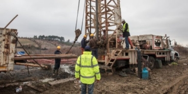 İZSU; Kiraz, Bayındır, Ödemiş, Bergama, Kınık ve Aliağa'ya su kuyusu açıyor