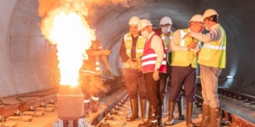 Tunç Soyer, Fahrettin Altay - Narlıdere Metrosu'nun ray kaynağını yaptı