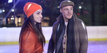 Sen Çal Kapımı dizisi hangi gün oynuyor hangi kanalda, yeni bölüm tekrarı ne zaman başlıyor saat kaçta?