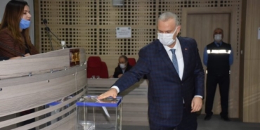 İzmir Menemen belediye seçimleri ertelendi