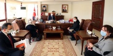 Son dakika İzmir sel baskını felaketinden zarar görenlere nakdi yardım başladı