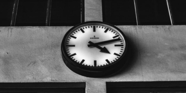 15.15 saat anlamı nedir, uzaklara yol göründü