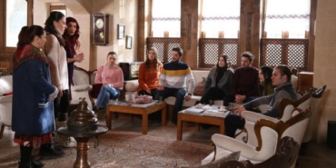 Zümrüdüanka, Zümrüdüanka yeni bölüm fragmanı, Zümrüdüanka ne zaman, Zümrüdüanka hangi gün, Zümrüdüanka hangi kanalda, Alp Navruz, Ceren Yılmaz, Selim Bayraktar, Sebahat Kumaş, Zümrüdüanka son bölüm fragmanı