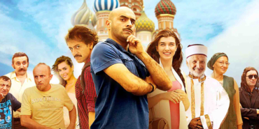 Hande Erçel, Buğra Gülsoy, Mustafa Yıldıran, Mustafa Avkıran, Duygu Sarışın, Selen Öztürk, Tugay Mercan, Başak Daşman