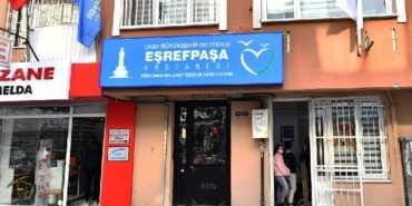 İzmir Eşrefpaşa Hastanesi Karşıyaka Öğretmen Melahat Özçelik Polikliniği açıldı