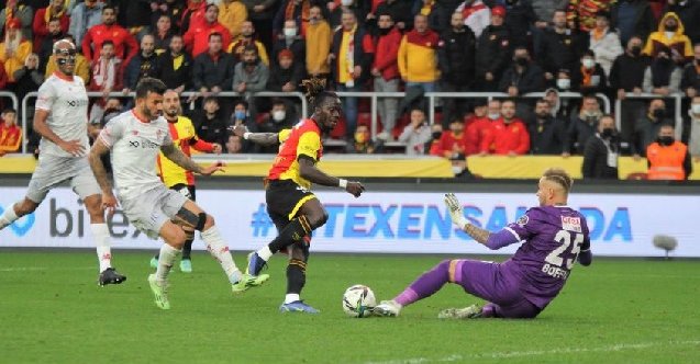 izmir, Tire, Torbalı, izmir trafik kazası, İzmir kaza, Torbalı trafik kazası, Tire trafik kazası, Tire Devlet Hastanesi, Son Dakika İzmir, izmir tire haberleri, izmir torbalı haberleri, son dakika izmir haberleri, son dakika torbalı haberleri, son dakika tire haberleri