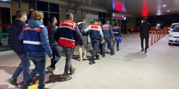İzmir’de FETÖ operasyonu son dakika: 133 şüpheliye gözaltı