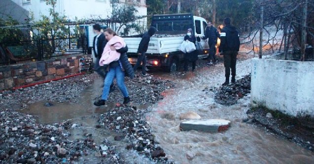 Karşıyaka, izmir, Aliağa, Balçova, Bayındır, Bayraklı, Bergama, Beydağ, Bornova, Buca, Çeşme, Çiğli, Dikili, Foça, Karabağlar, Karaburun, Menderes, Narlıdere, Seferihisar, Selçuk, Urla, son dakika izmir haberleri, İzmir Çocuk Filmleri Şenliği