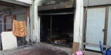 İzmir Konak Güzelyurt Mahallesi Piyaleoğlu Çarşısı yangın: Azmi Akça öldü