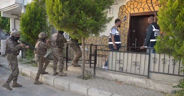 izmir, İzmir FETÖ operasyonu, İzmir Emniyet Müdürlüğü, İzmir İl Emniyet Müdürlüğü, Son Dakika İzmir, son dakika izmir haberleri