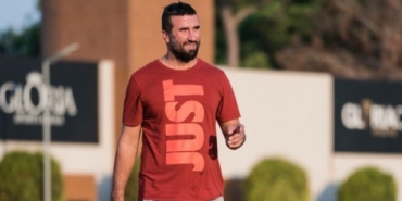 Survivor Hikmet kaç yaşında boyu kaç ne iş yapıyor mesleği Survivor Hikmet evli mi eşi kim?