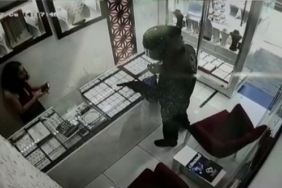 Karşıyaka, izmir, Konak, Güzelyalı, izmir cinayet, Konak cinayet, Güzelyalı Mahallesi, Son Dakika İzmir, son dakika izmir haberleri, izmir konak haberleri, izmir karşıyaka haberleri, son dakika karşıyaka haberleri, son dakika konak haberleri, karşıyaka cinayet, karşıyaka cinayet haberleri, izmir cinayet haberleri, konak güzelyalı mahallesi, son dakika izmir cinayet haberleri, son dakika konak cinayet haberleri, son dakika karşıyaka cinayet haberleri