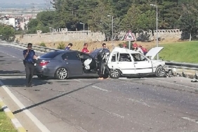 Denizli Muğla karayolu Tavas Samanlık trafik kazası: Mustafa Kızılkaya öldü, 7 kişi yaralandı