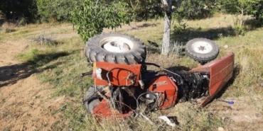 Kütahya Simav Balıkesir karayolunda Ahmetli trafik kazası: 2 ölü, 8 yaralı