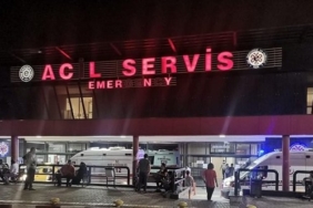 İzmir Bayraklı Fuat Edip Baksı Mahallesi cinayet girişimi: Hamile kadını oğlu bıçakladı