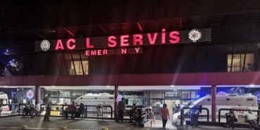 İzmir Bayraklı Fuat Edip Baksı Mahallesi cinayet girişimi: Hamile kadını oğlu bıçakladı