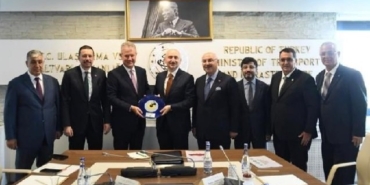 izmir, Aliağa, İzmir Büyükşehir Belediyesi, Tunç Soyer, Gündoğdu Meydanı, Son Dakika İzmir, son dakika izmir haberleri, izmir aliağa haberleri, son dakika aliağa haberleri