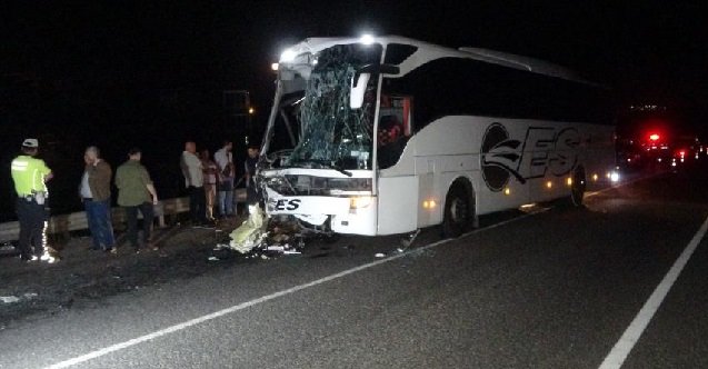 izmir, Çeşme, Alaçatı, izmir trafik kazası, İzmir kaza, Çeşme trafik kazası, Son Dakika İzmir, son dakika izmir haberleri, izmir çeşme haberleri, son dakika çeşme haberleri, son dakika izmir trafik kazası haberleri, son dakika çeşme trafik kazası haberleri, izmir çeşme otoyolu trafik kazası