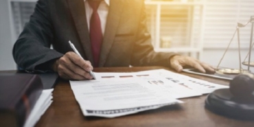 İcra ve İflas Davalarında Neden Avukat Desteği Almalısınız?