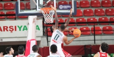 Pınar Karşıyaka Türk Telekom basketbol maçı skoru