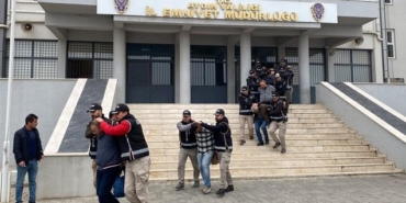 Aydın Kuşadası’nda organize suç örgütüne operasyon: 8 gözaltı