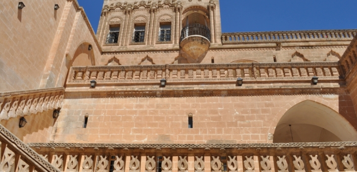 izmir, İzmir Büyükşehir Belediyesi, İZELMAN, izmir iş ilanları, İzmir Büyükşehir Belediyesi personel alımı