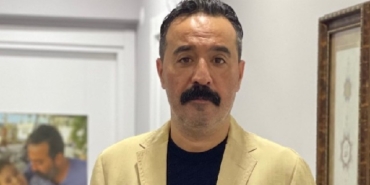 Mustafa Üstündağ aslen nereli eşi sevgilisi kim hayatı oynadığı dizileri ve filmleri