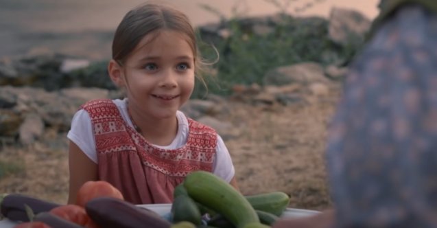 Özge Özder, Cansu Dere, Burak Sergen, Caner Cindoruk, Yeliz Kuvancı, Melis Sezen