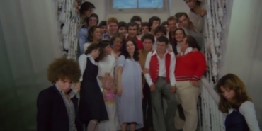 Hababam Sınıfı Dokuz Doğuruyor filmi hangi okulda nerede çekildi ne zaman kaç yılında çekildi?