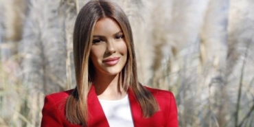 Merve Dinçkol aslen nereli evli mi eşi kim kaç yaşında Merve Dinçkol boyu kaç burcu ne?