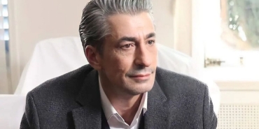 Erkan Petekkaya aslen nereli evli mi eşi kimdir burcu ne oynadığı tv dizileri filmleri