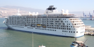 İzmir Limanı’na 2023 yılının ilk kruvaziyer gemisi geldi