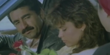 Mavi Mavi filmi nerede çekildi kaç yılında çekildi ne zaman hangi kanalda oyuncuları isimleri