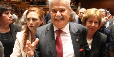 İzmir Dikili’nin eski belediye başkanı Osman Özgüven’in belgeseli çekildi