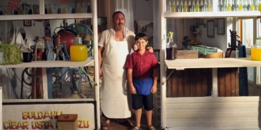 İftarlık Gazoz filmi nerede çekildi hangi şehirde oyuncu kadrosu hangi kanalda oynuyor?