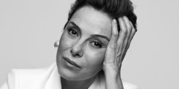 Zuhal Olcay aslen nereli burcu ne çocuğu var mı eşi kimdir oynadığı filmleri ve tv dizileri