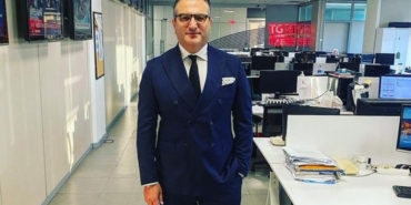 Cem Küçük aslen nereli kimdir burcu ne Cem Küçük evli mi eşi kim hangi kanalda?