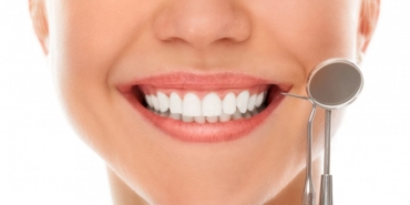 Diş Beyazlatma Tedavi Sonrası Dikkat Edilmesi Gerekenler Nelerdir?