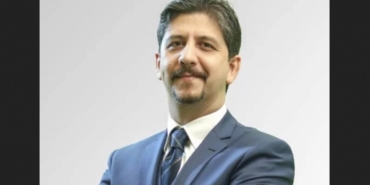 Prof. Dr. Alper Çelik kimdir?