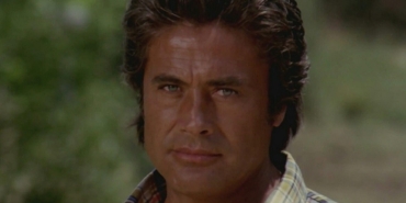 Cüneyt Arkın Fatma Girik Gelincik filmi nerede çekildi kaç yılında çekildi oyuncuları isimleri