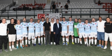 İzmir Bornova 100. Yıl Masterler Turnuvası Zafer Kupası başladı