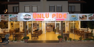 Ünlü Pide