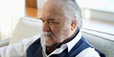 Çetin Tekindor aslen nereli burcu ne evli mi eşi kim Çetin Tekindor oynadığı filmleri ve tv dizileri