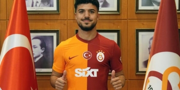 Eyüp Aydın aslen nereli hangi takımdan geldi hangi takımlarda oynadı kaç gol attı?