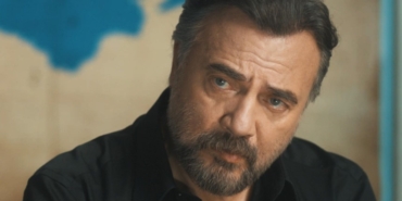 Oktay Kaynarca aslen nereli burcu ne evli mi eşi sevgilisi kim oynadığı filmleri ve tv dizileri