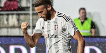 Cenk Tosun aslen nereli burcu ne evli mi eşi kim Cenk Tosun hangi takımlarda oynadı kaç gol attı?