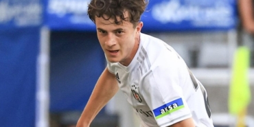 Emirhan Delibaş aslen nereli evli mi hangi takımdan geldi hangi takımlarda oynadı kaç gol attı?