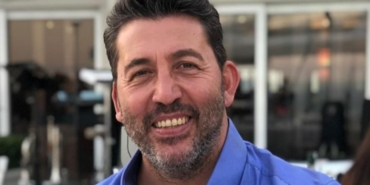 Emre Kınay aslen nereli boyu kaç burcu ne evli mi eşi sevgilisi kim oynadığı tv dizileri filmleri