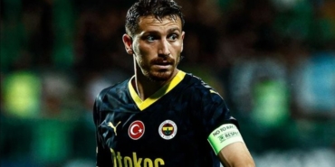 Mert Hakan Yandaş aslen nereli hangi takımdan geldi hangi takımlarda oynadı kaç gol attı?