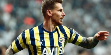 Serdar Aziz aslen nereli hangi takımdan geldi Serdar Aziz hangi takımlarda oynadı kaç gol attı?